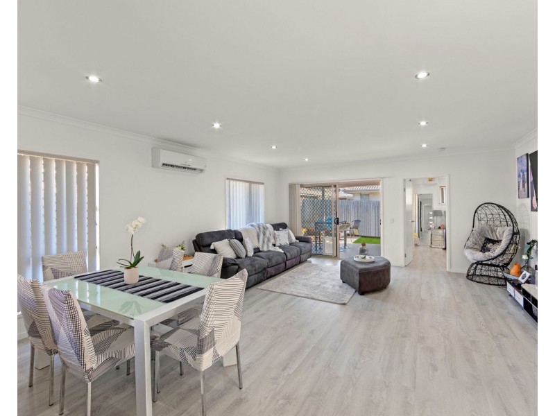 35 Denham Circuit, Willow Vale QLD 4209