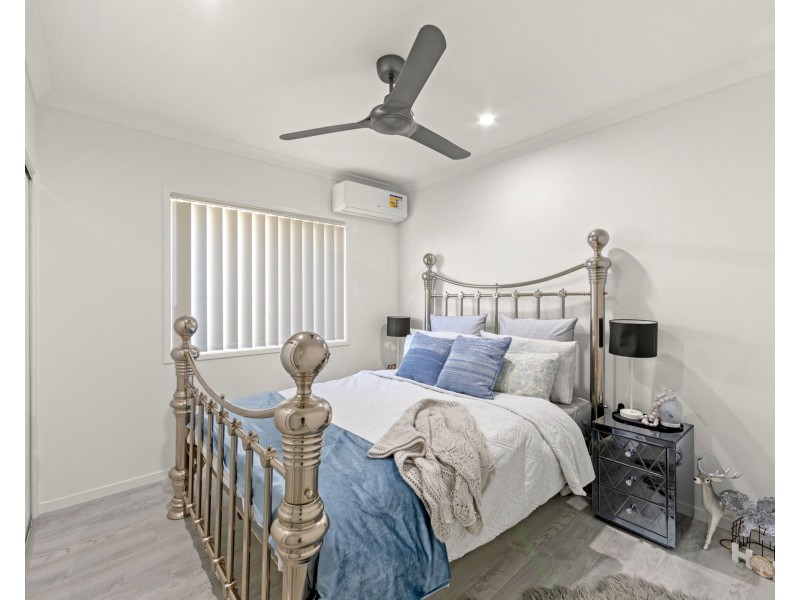 35 Denham Circuit, Willow Vale QLD 4209