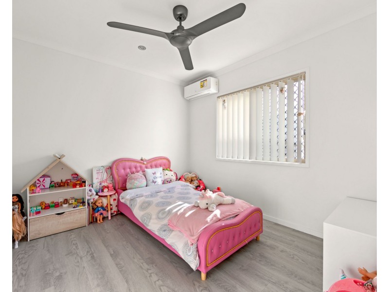 35 Denham Circuit, Willow Vale QLD 4209