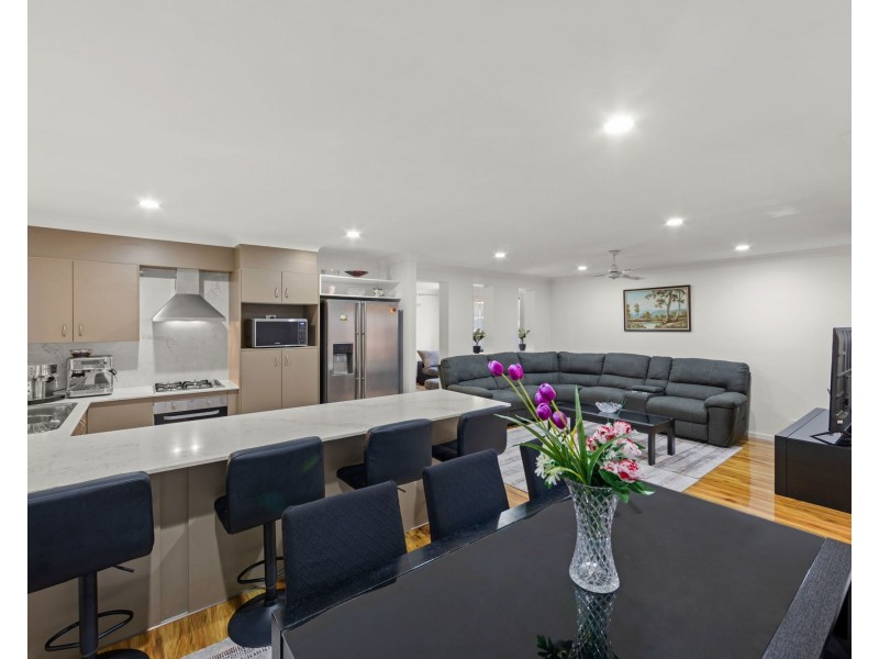 4 Bailer Street, Coomera QLD 4209