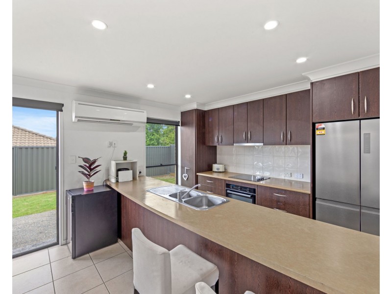 2/3 Zac Street, Upper Coomera QLD 4209