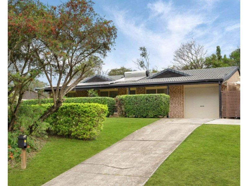 55 Avonmore Street, Edens Landing QLD 4207