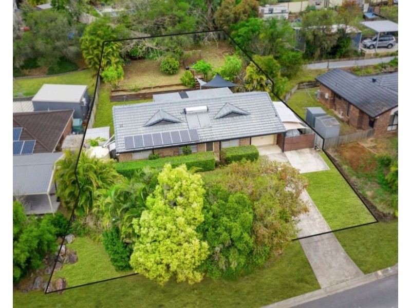 55 Avonmore Street, Edens Landing QLD 4207