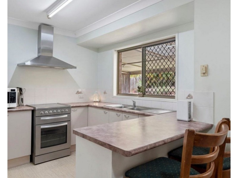 55 Avonmore Street, Edens Landing QLD 4207