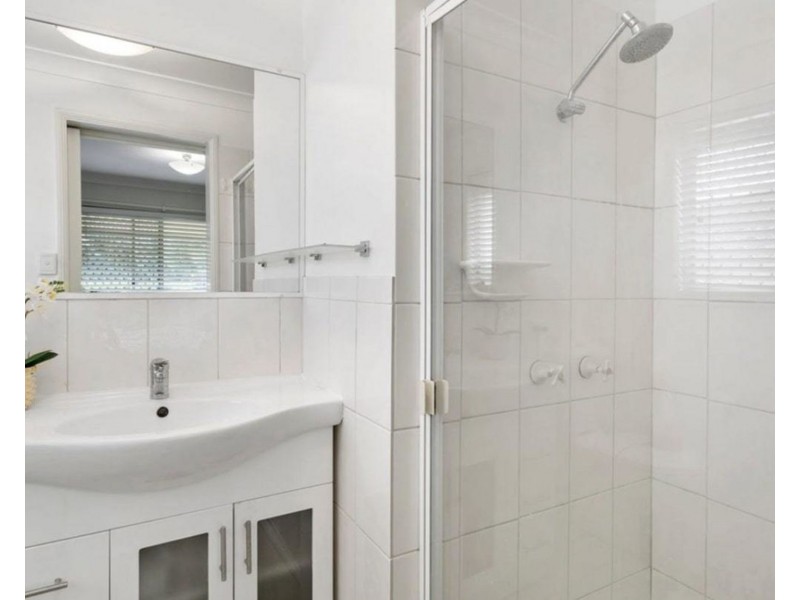 55 Avonmore Street, Edens Landing QLD 4207