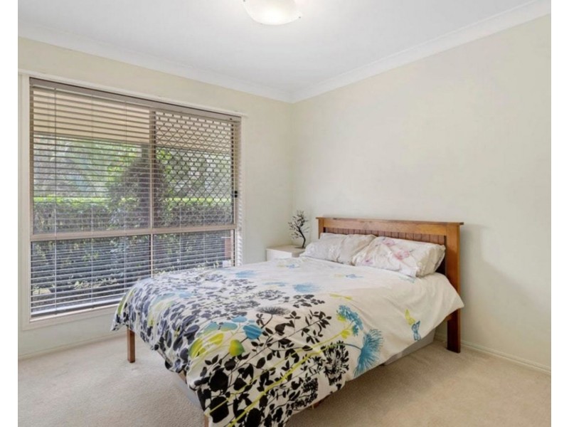 55 Avonmore Street, Edens Landing QLD 4207