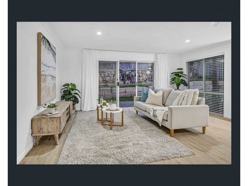 15 Treeline Circuit, Upper Coomera QLD 4209