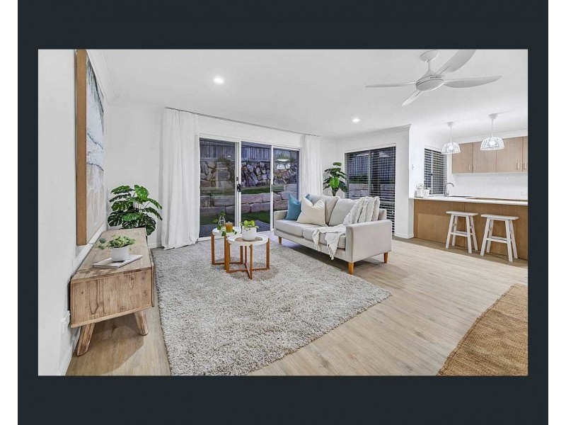15 Treeline Circuit, Upper Coomera QLD 4209