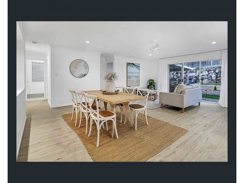 15 Treeline Circuit, Upper Coomera QLD 4209