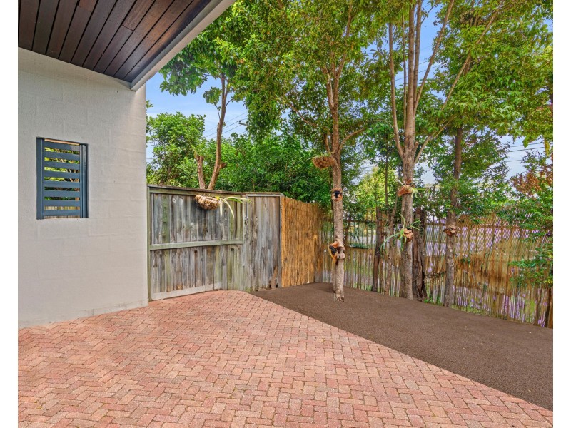 18/1-5 Anthony Street, Kingston QLD 4114