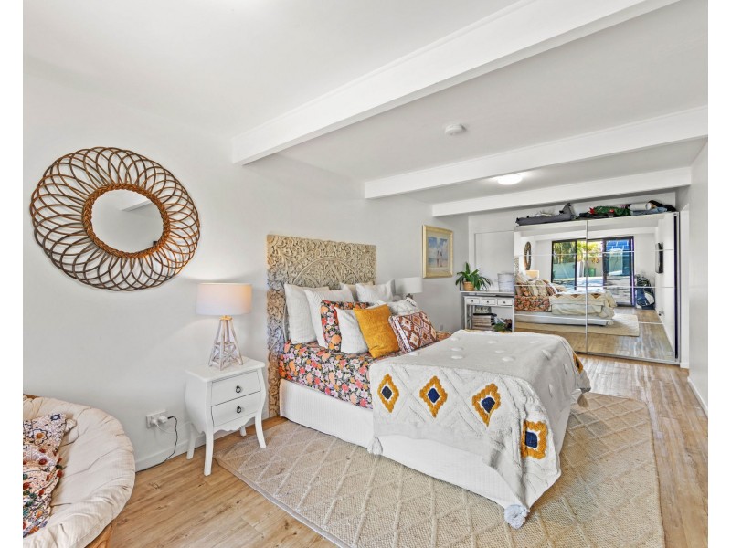 6 Jingella Street, Hope Island QLD 4212