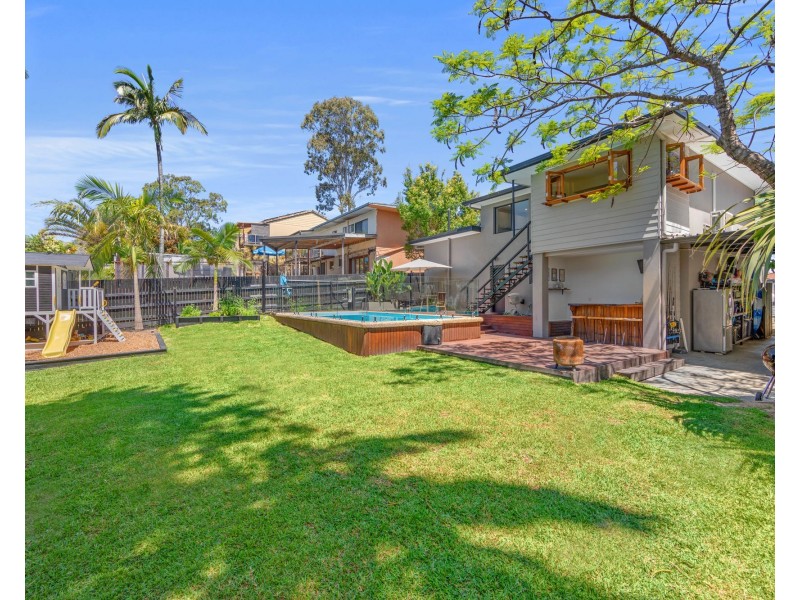 6 Jingella Street, Hope Island QLD 4212