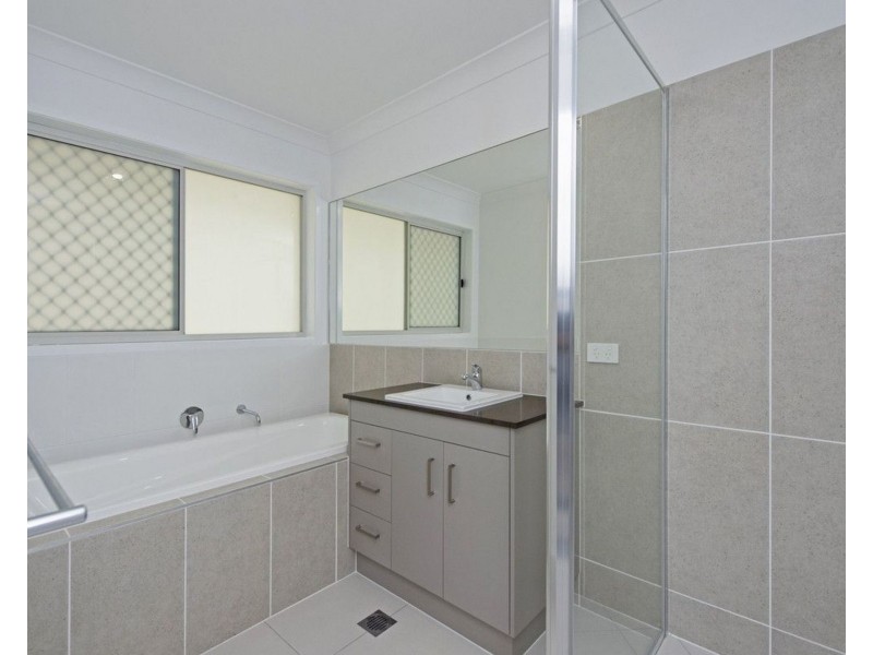 20 Elanor Court, Maudsland QLD 4210