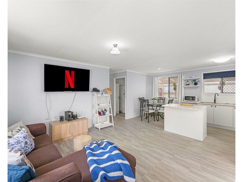 22 Rhodes Street, Loganlea QLD 4131