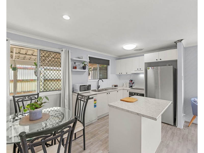22 Rhodes Street, Loganlea QLD 4131
