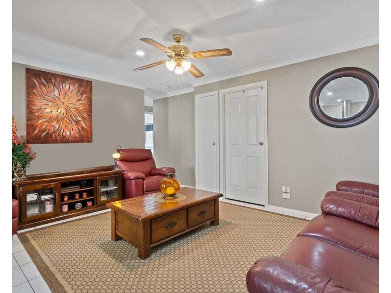 65 Goorari Street, Eight Mile Plains QLD 4113