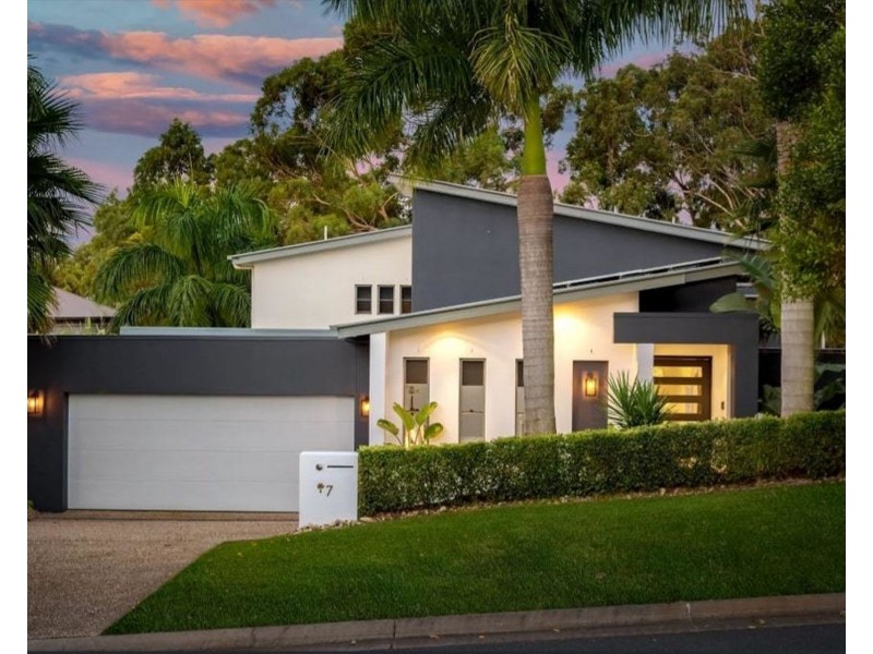 7 Village High Crescent, Coomera Waters QLD 4209