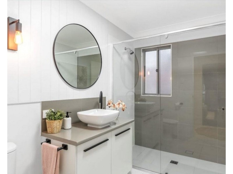 7 Village High Crescent, Coomera Waters QLD 4209