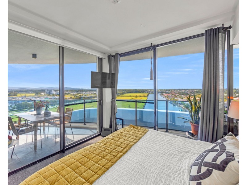 51101/5 Harbour Side Court, Biggera Waters QLD 4216