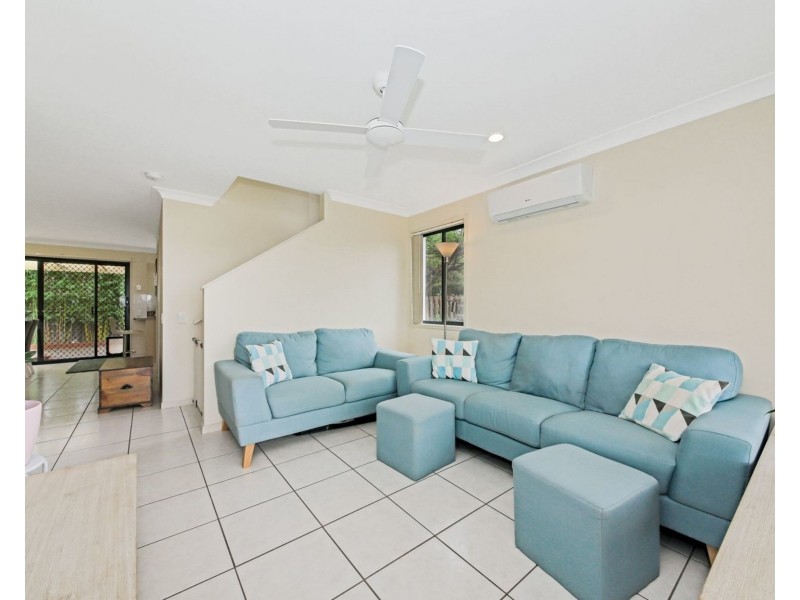 14/1 Hervey Street, Pacific Pines QLD 4211