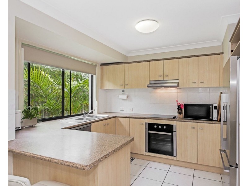 14/1 Hervey Street, Pacific Pines QLD 4211