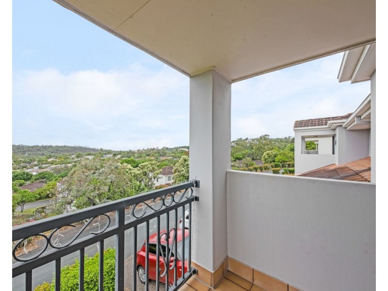 14/1 Hervey Street, Pacific Pines QLD 4211