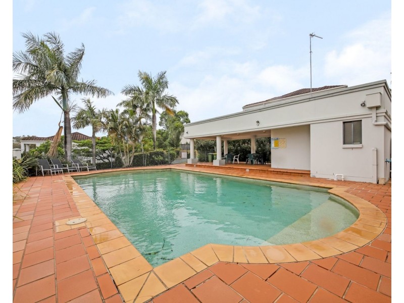 14/1 Hervey Street, Pacific Pines QLD 4211