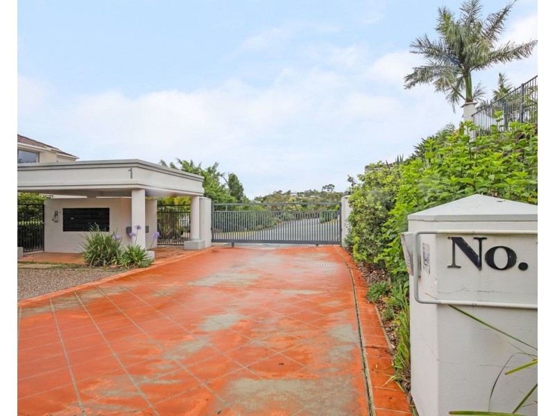 14/1 Hervey Street, Pacific Pines QLD 4211