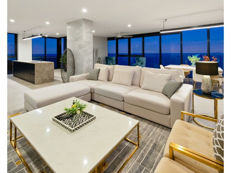 1701/185 Old Burleigh Road, Broadbeach QLD 4218