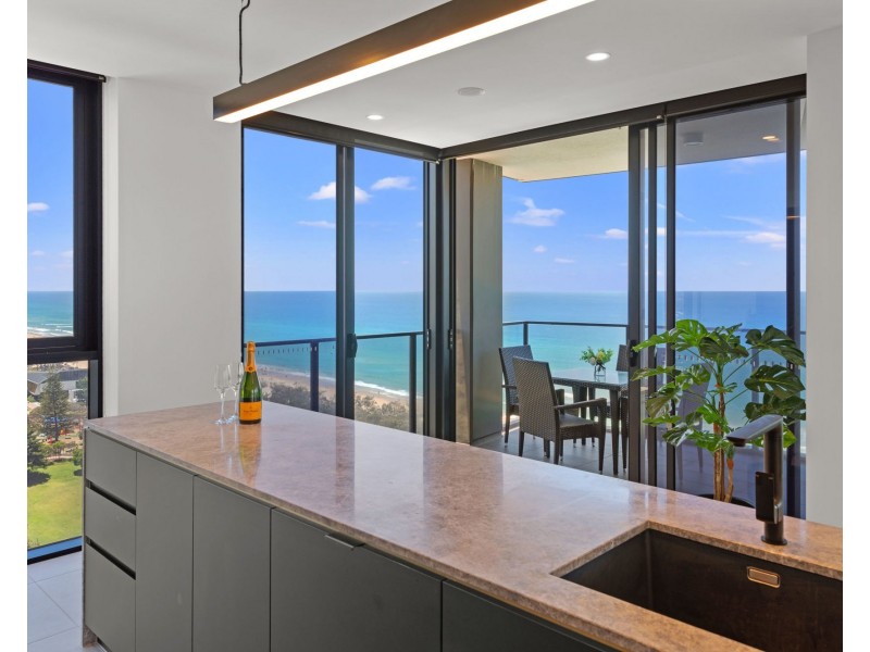 1701/185 Old Burleigh Road, Broadbeach QLD 4218