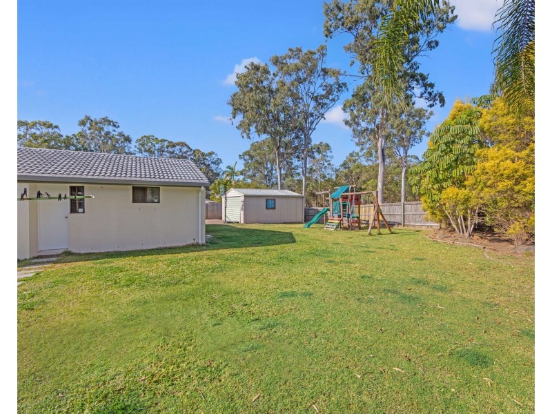 11 Boonah Court, Helensvale QLD 4212
