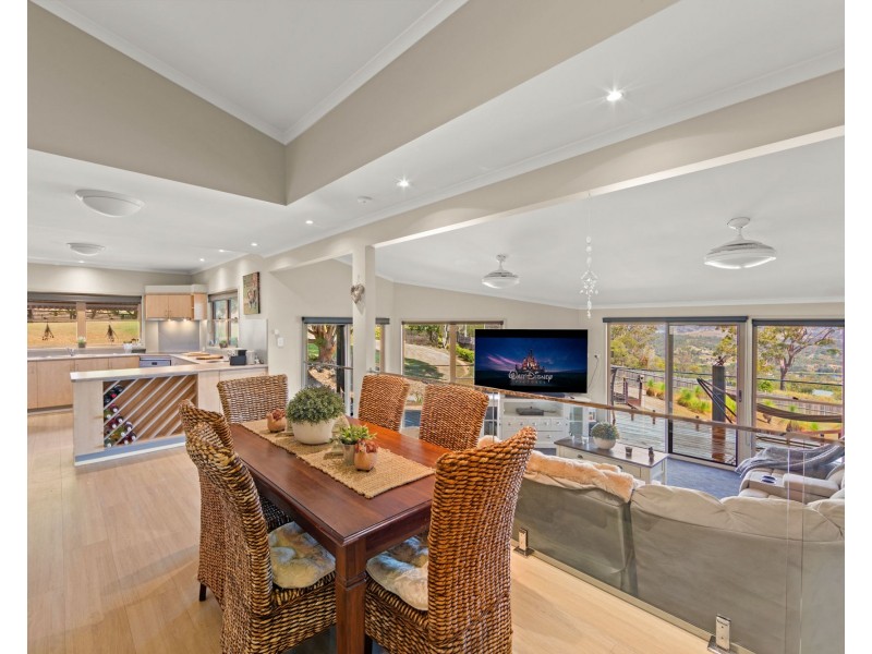 2-6 Brooks Drive, Kooralbyn QLD 4285
