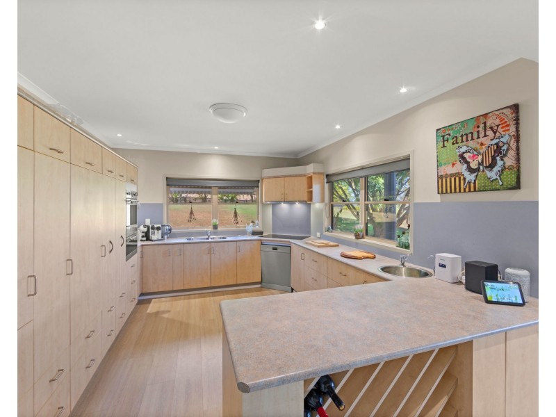 2-6 Brooks Drive, Kooralbyn QLD 4285