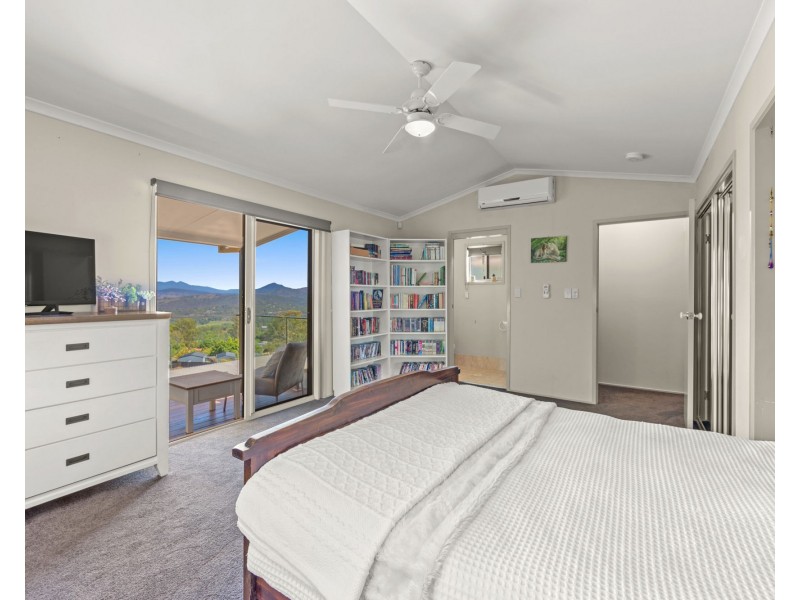 2-6 Brooks Drive, Kooralbyn QLD 4285