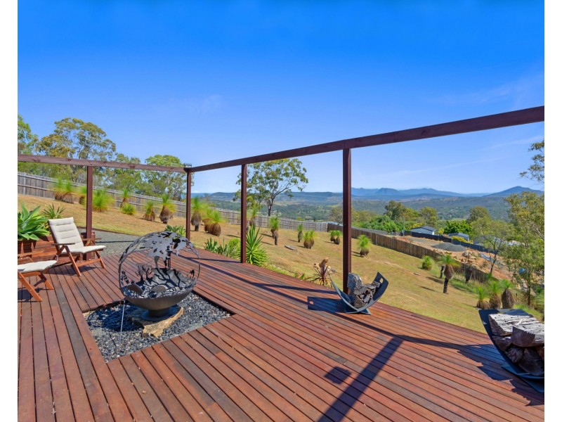 2-6 Brooks Drive, Kooralbyn QLD 4285