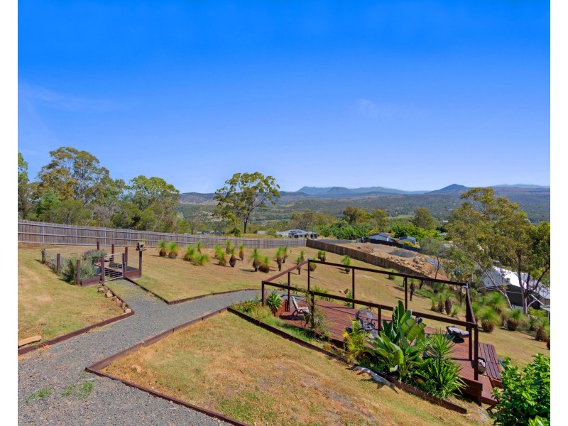 2-6 Brooks Drive, Kooralbyn QLD 4285