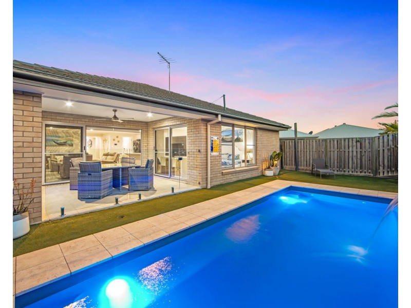 28 Butterleaf Crescent, Pimpama QLD 4209