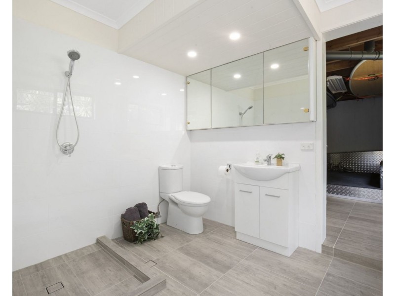 67 Armstrong Way, Highland Park QLD 4211