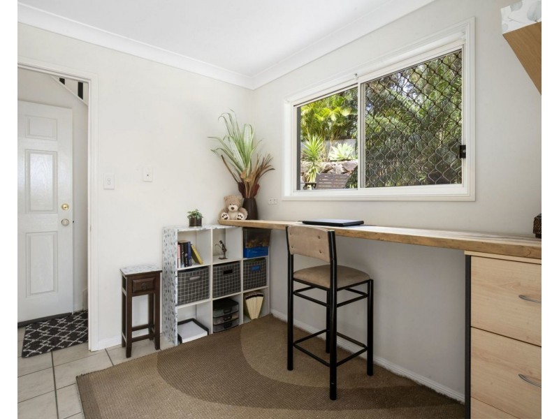 67 Armstrong Way, Highland Park QLD 4211