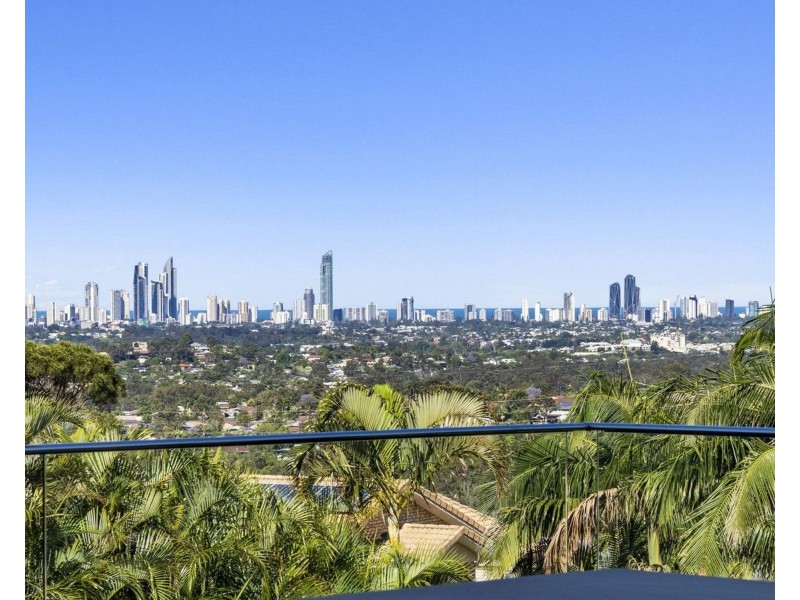 12 Parklane Place, Highland Park QLD 4211