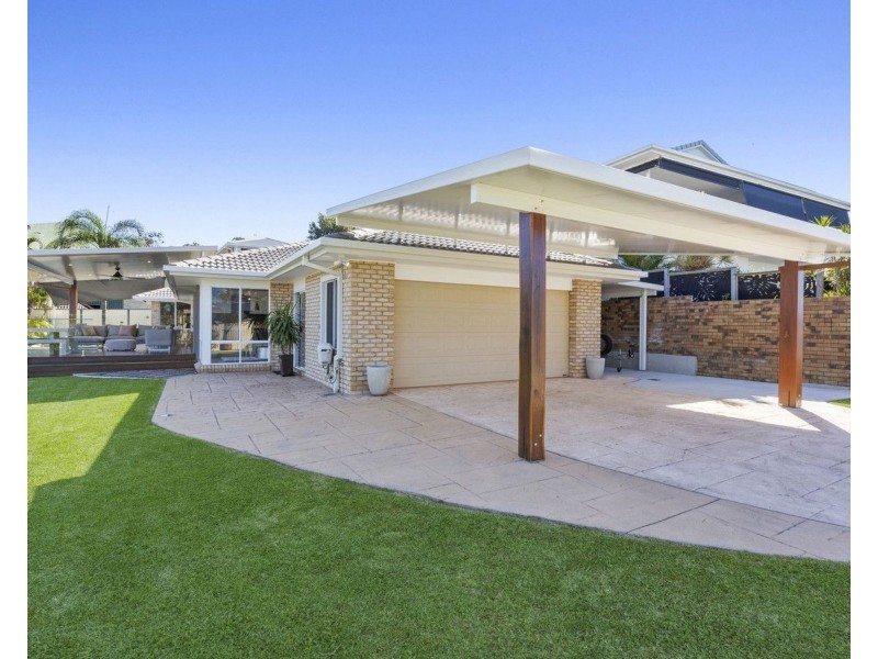12 Parklane Place, Highland Park QLD 4211