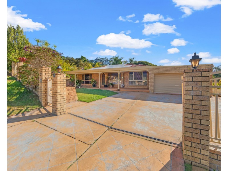 3 Robinson Place, Currumbin Waters QLD 4223