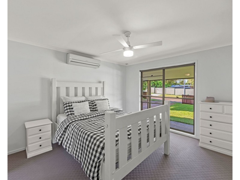 3 Batlow Court, Helensvale QLD 4212