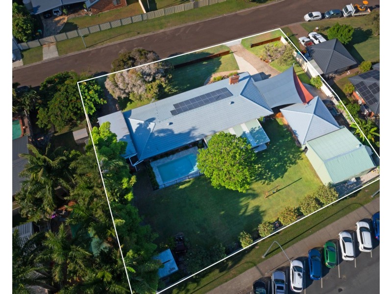 3 Batlow Court, Helensvale QLD 4212