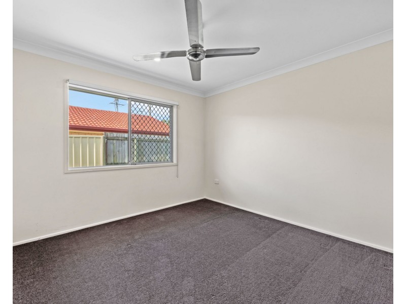230 Bayview Street, Runaway Bay QLD 4216