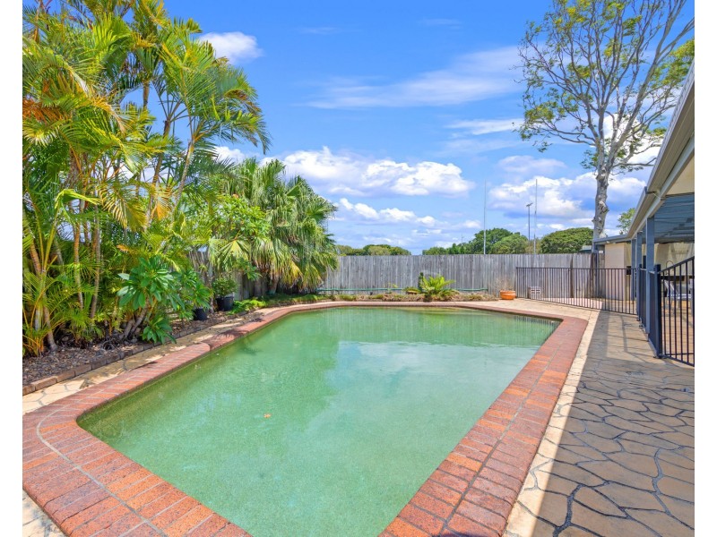 3 Vanimo Court, Runaway Bay QLD 4216