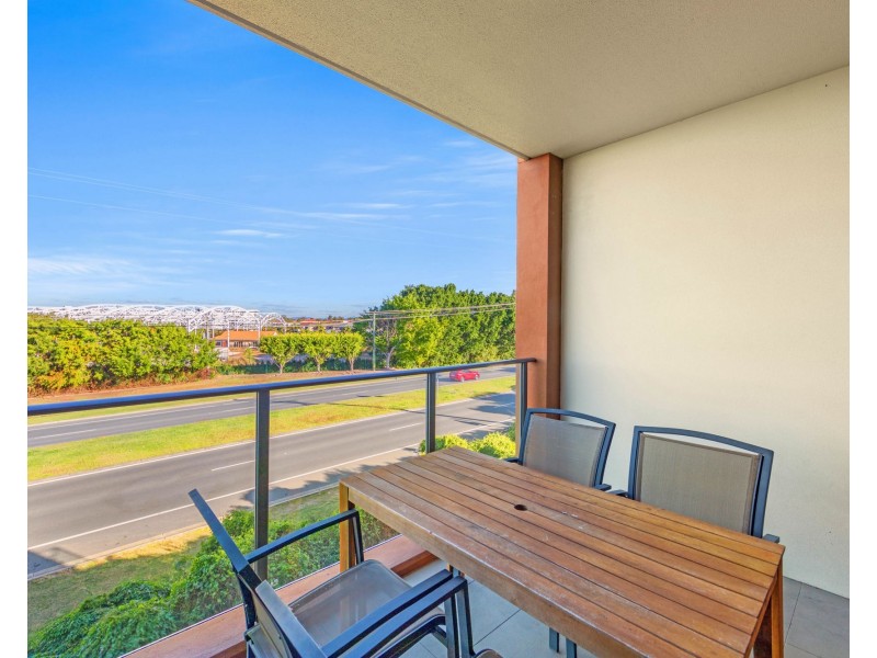 5228 Harbourview Drive, Hope Island QLD 4212