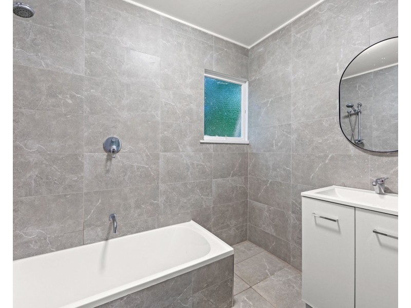 16 Welbeck Street, Logan Central QLD 4114