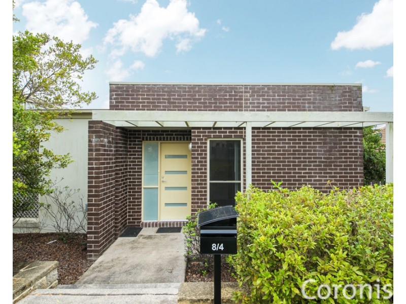 8/4 Maranoa Street, Coomera QLD 4209
