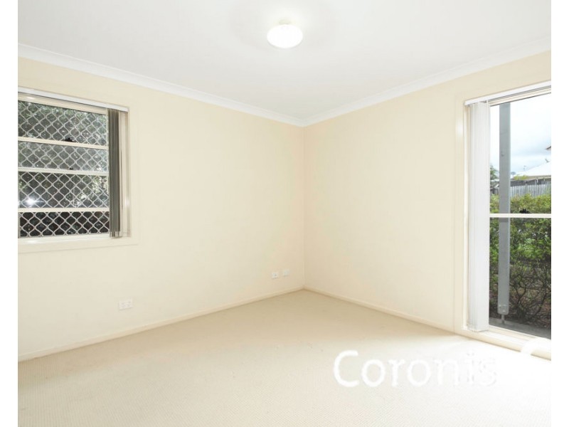 8/4 Maranoa Street, Coomera QLD 4209